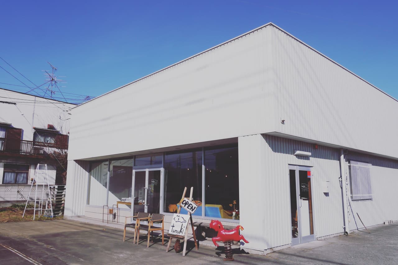 北欧家具tanukiの店舗外観